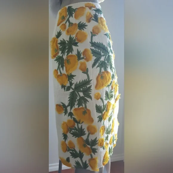 $3.600 NEW OSCAR DE LA RENTA STUNNING FLORAL SILK EMBROD RUNWAY SKIRT US 10